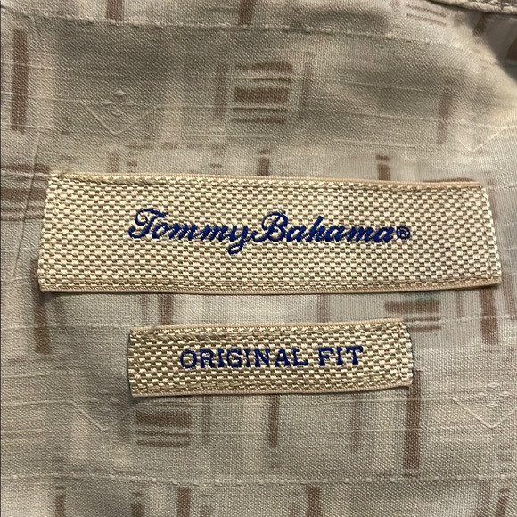 Tommy Bahama‎ Silk Blend Cream Casual Button Down Shirt - Picture 1 of 6